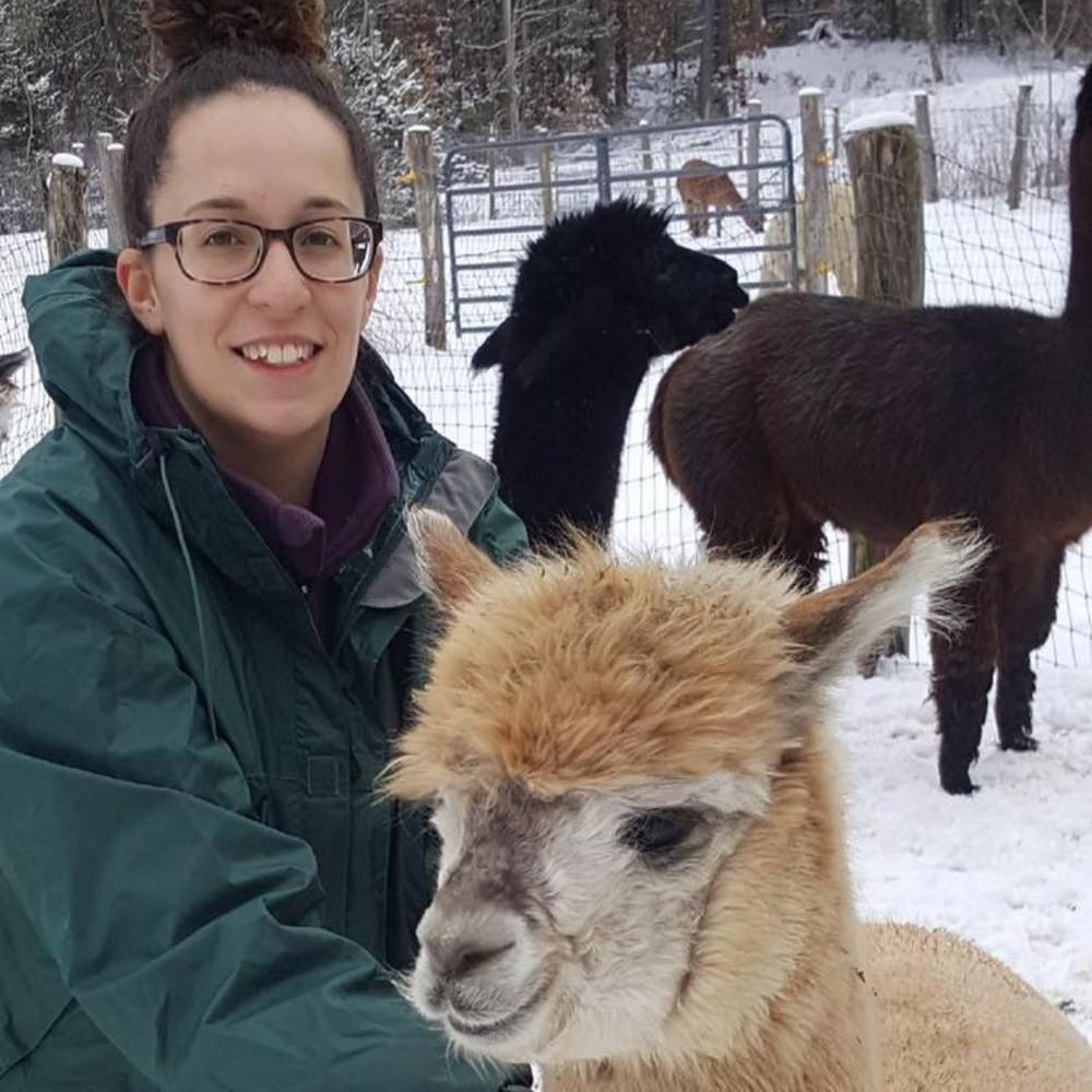 Meet your Posher, Camille